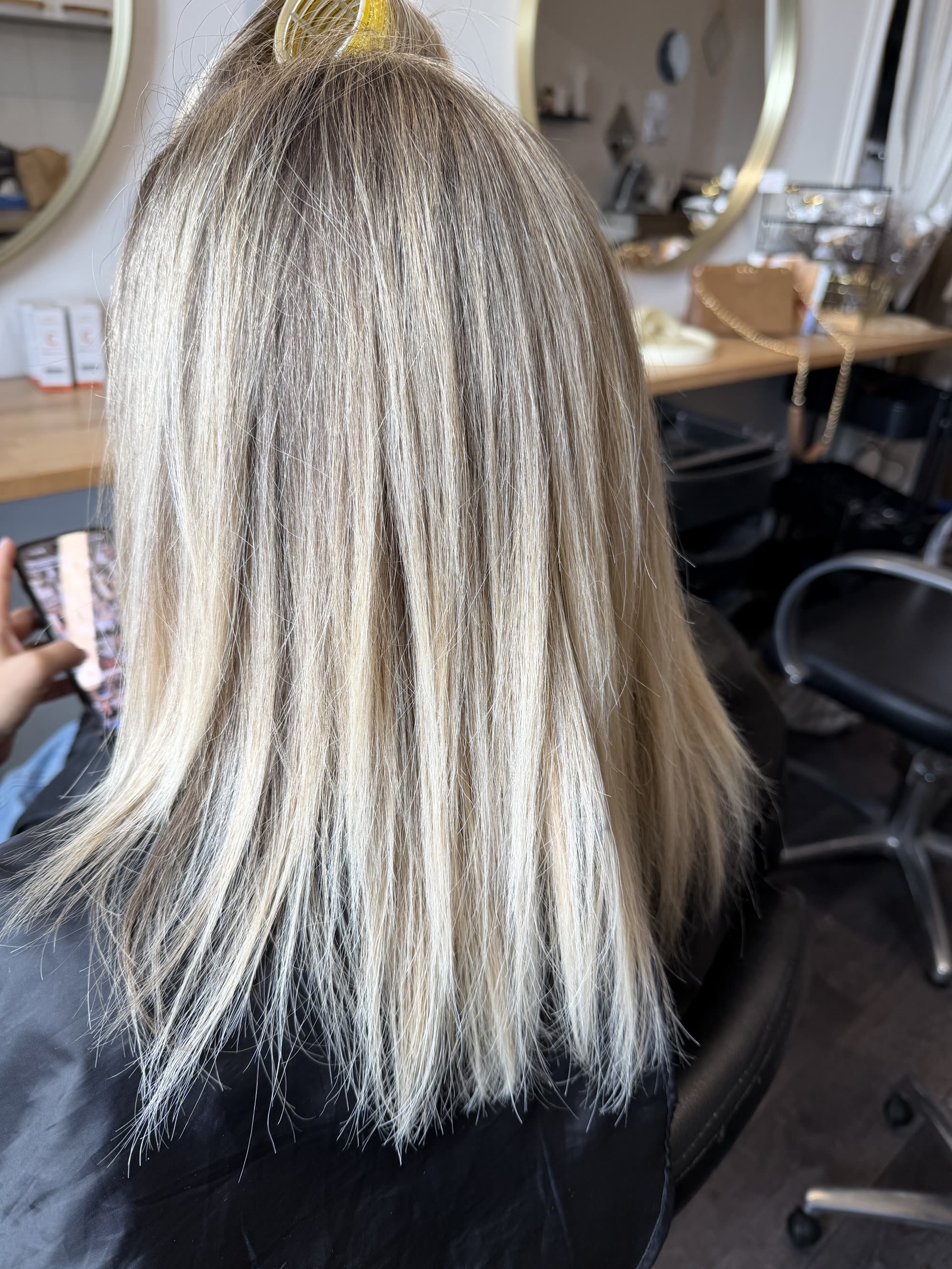 Avant transformation capillaire — salon MLK Hair Beauty Givors